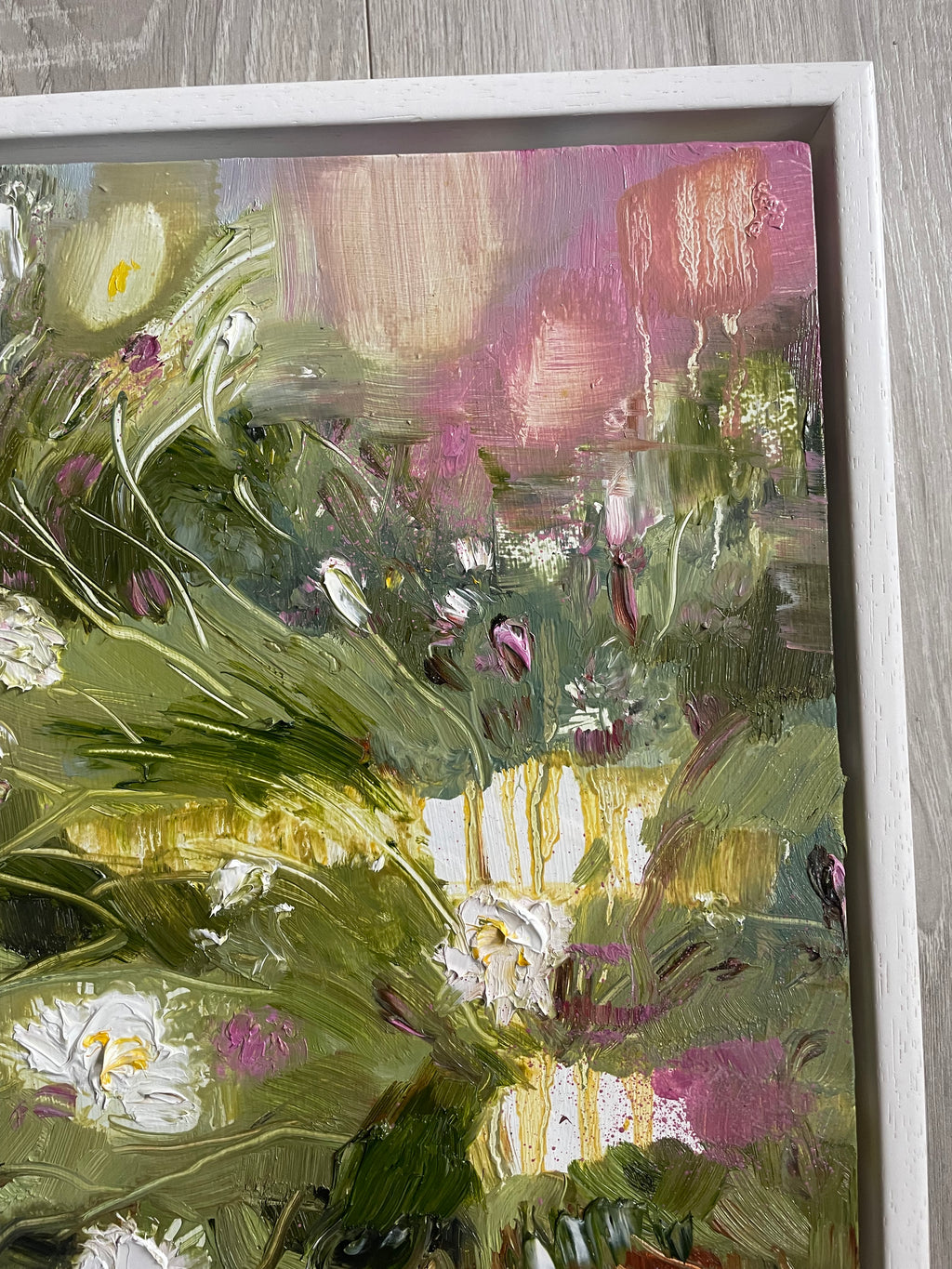 Pot of Daisies